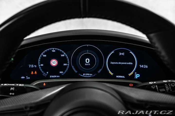 Porsche Taycan PDCC, ventilace, záruka 2021
