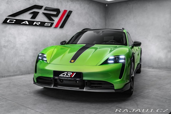 Porsche Taycan PDCC, ventilace, záruka 2021