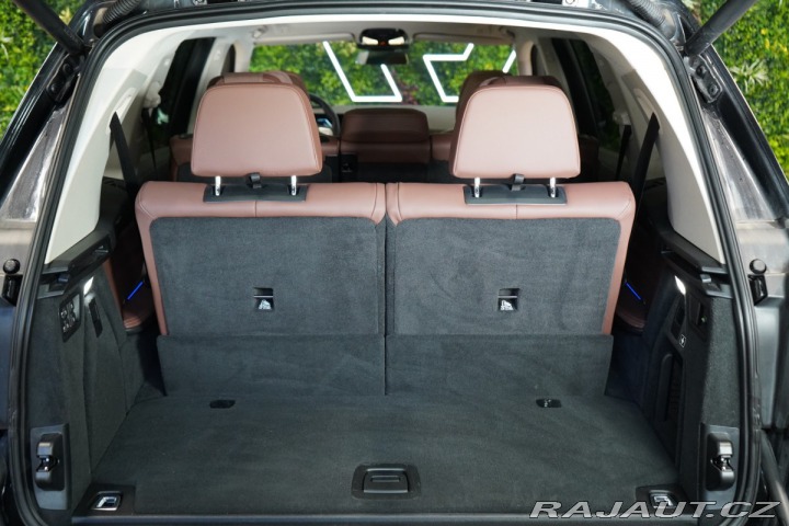 BMW X7 40d*HUD*PANO*KAMERA*TAŽNÉ 2023