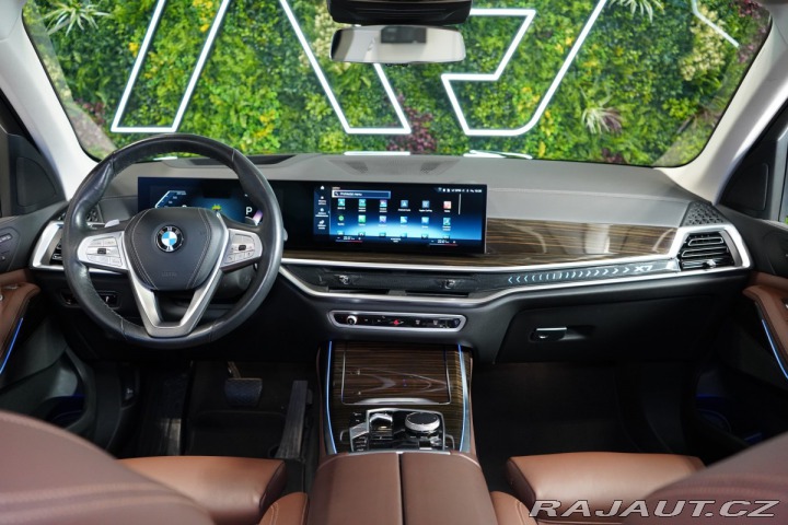 BMW X7 40d*HUD*PANO*KAMERA*TAŽNÉ 2023