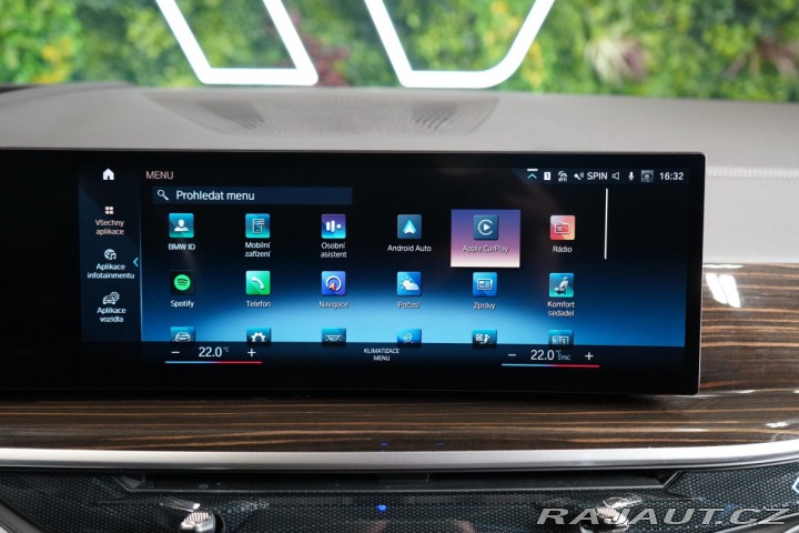 BMW X7 40d*HUD*PANO*KAMERA*TAŽNÉ 2023