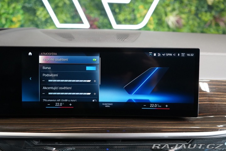 BMW X7 40d*HUD*PANO*KAMERA*TAŽNÉ 2023