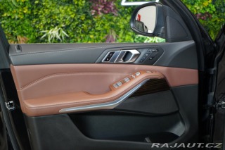 BMW X7 40d*HUD*PANO*KAMERA*TAŽNÉ 2023