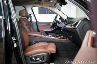 BMW X7 40d*HUD*PANO*KAMERA*TAŽNÉ 2023