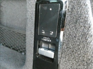 Land Rover Range Rover Sport 3,0 D250 Dynam SE,1.maj,Č 2023