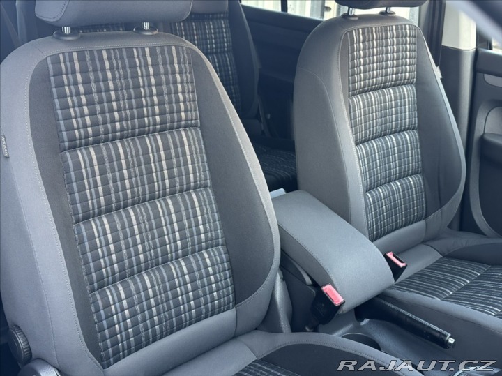 Volkswagen Touran 1,4 TSI 140PS  Cross 2011