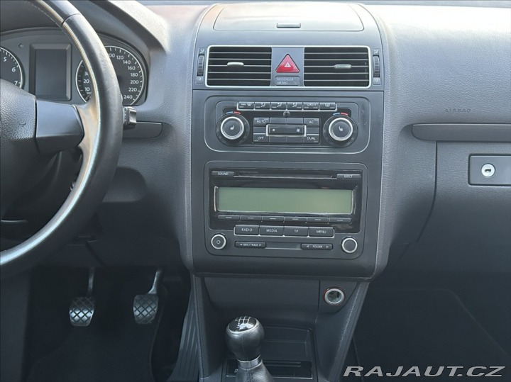 Volkswagen Touran 1,4 TSI 140PS  Cross 2011