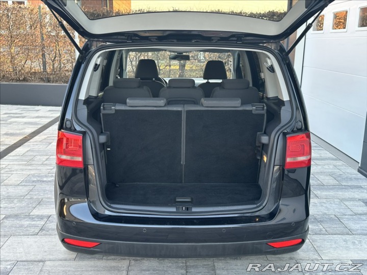 Volkswagen Touran 1,4 TSI 140PS  Cross 2011