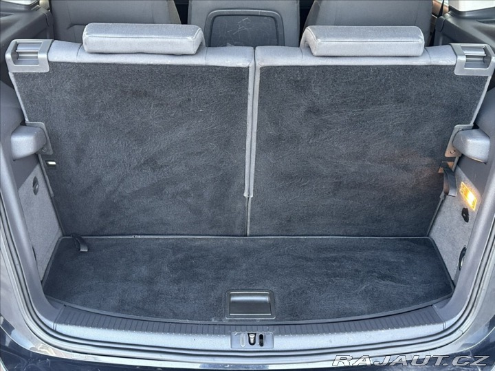 Volkswagen Touran 1,4 TSI 140PS  Cross 2011