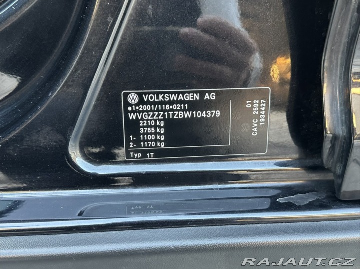 Volkswagen Touran 1,4 TSI 140PS  Cross 2011