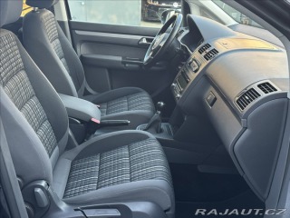 Volkswagen Touran 1,4 TSI 140PS  Cross 2011