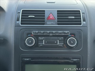 Volkswagen Touran 1,4 TSI 140PS  Cross 2011