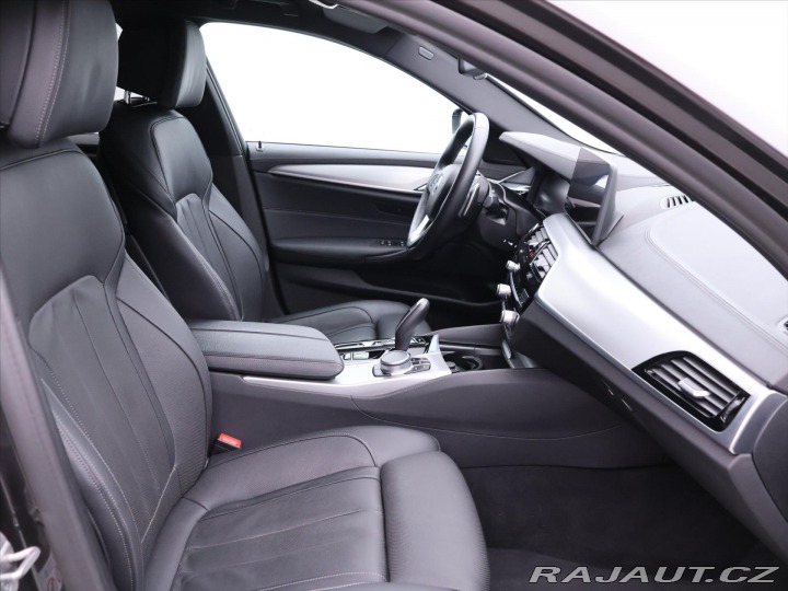 BMW 5 2,0 530e xDrive Automat C 2022