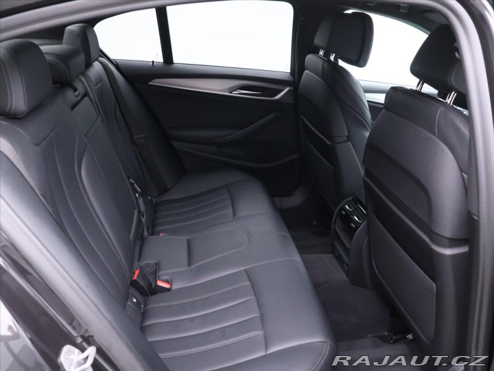 BMW 5 2,0 530e xDrive Automat C 2022