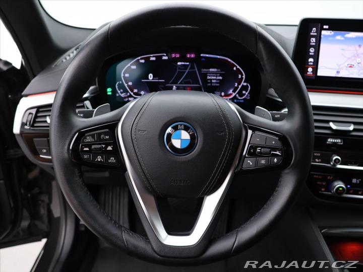 BMW 5 2,0 530e xDrive Automat C 2022