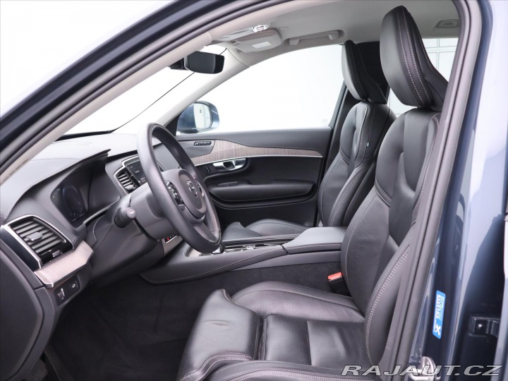 Volvo XC90 2,0 B5 AWD 173kW 1.Maj DP 2022