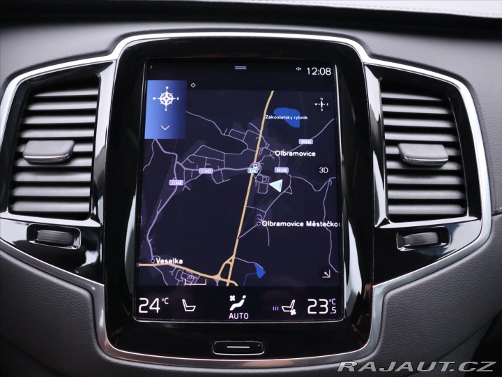 Volvo XC90 2,0 B5 AWD 173kW 1.Maj DP 2022