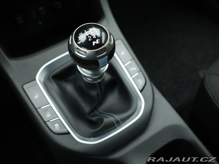 Hyundai i30 2,0 T-GDI 202kW N Perform 2018