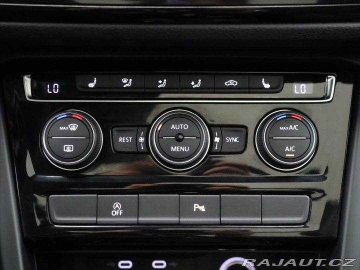 Volkswagen Touran 2,0 TDI DSG Highline 7Mís 2022