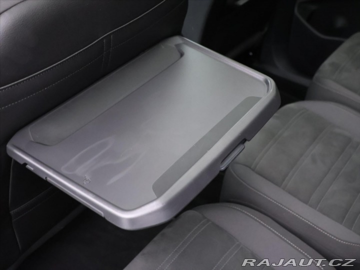 Volkswagen Touran 2,0 TDI DSG Highline 7Mís 2022