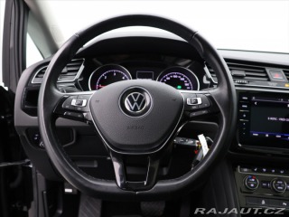 Volkswagen Touran 2,0 TDI DSG Highline 7Mís 2022