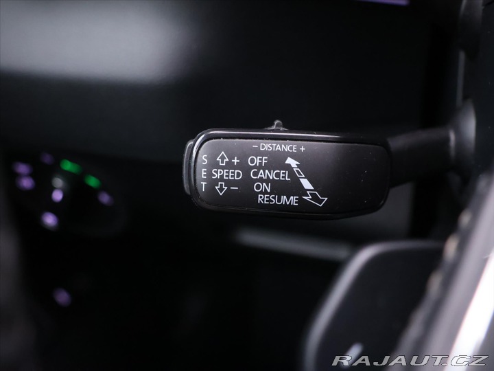 Škoda Karoq 2,0 TDI 110kW DSG 4x4 Sty 2023