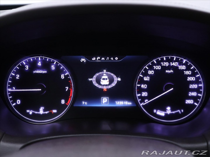 Hyundai Genesis 3,8 GDI 232kW CZ DPH 2017