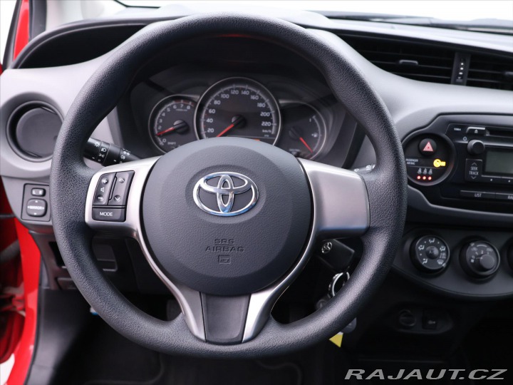 Toyota Yaris 1,0 VVT-i 51kW Entry Serv 2014