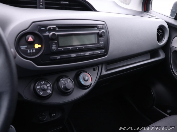 Toyota Yaris 1,0 VVT-i 51kW Entry Serv 2014