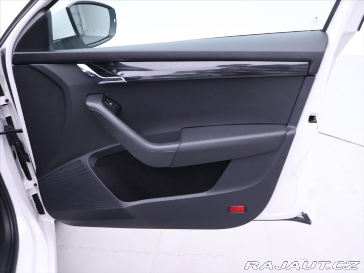 Škoda Octavia 1,6 TDI 85kW Style CZ DPH 2017