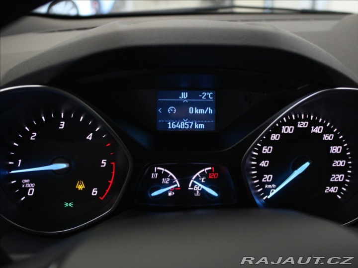 Ford Kuga 2,0 TDCi 110kW MT 1.majit 2015