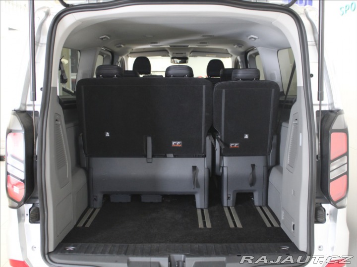 Ford Tourneo Custom 2,0 EB AT L2 Titan.X 8-mí 2024