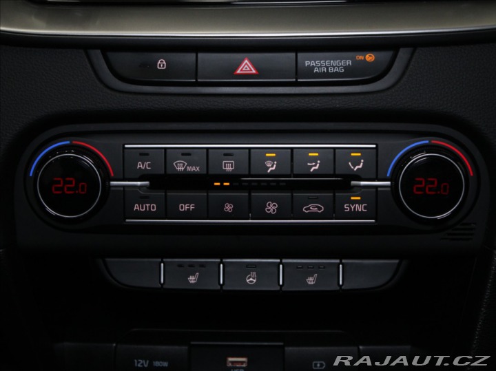 Kia Ceed 1,6 CRDi 100kW Exclusive 2022