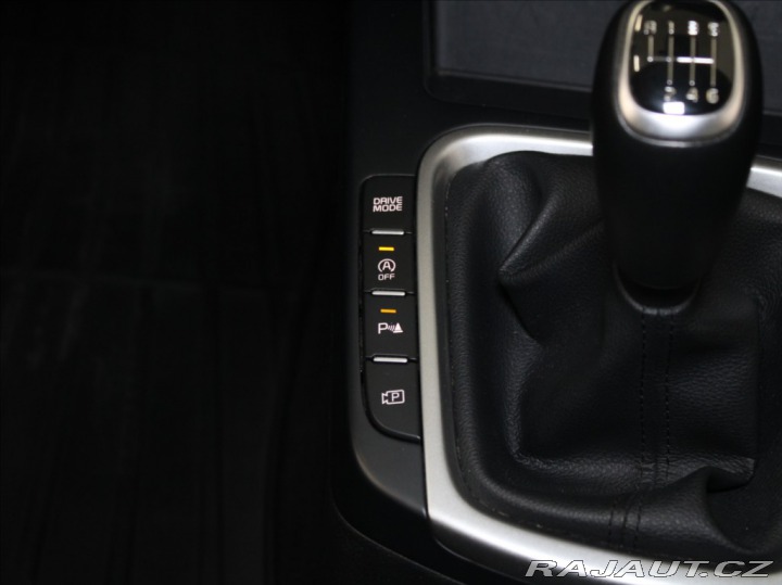 Kia Ceed 1,6 CRDi 100kW Exclusive 2022