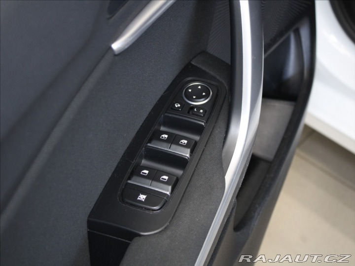 Kia Ceed 1,6 CRDi 100kW Exclusive 2022