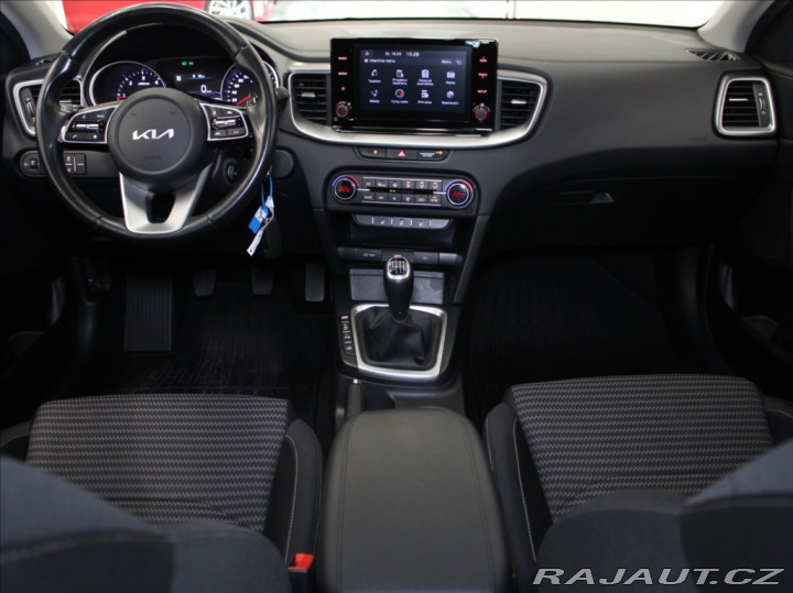 Kia Ceed 1,6 CRDi 100kW Exclusive 2022