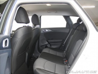 Kia Ceed 1,6 CRDi 100kW Exclusive 2022