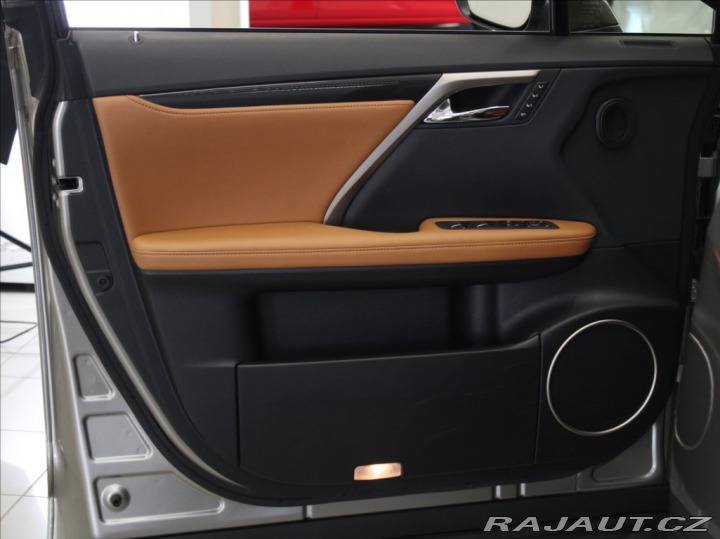 Lexus RX 2,0 t AWD Limited 37 400k 2023