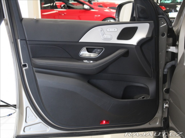 Mercedes-Benz GLE 2,0 300d 4M AMG Vyprodej! 2023
