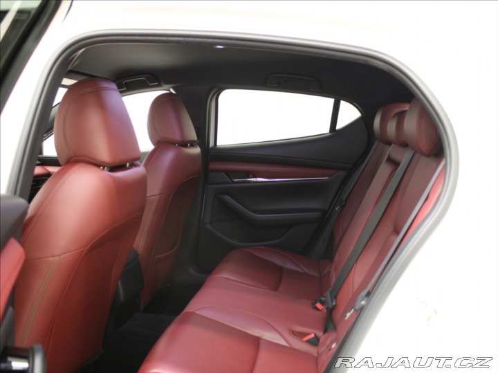 Mazda 3 2,0 G180 AWD AT GT+ Bose 2019