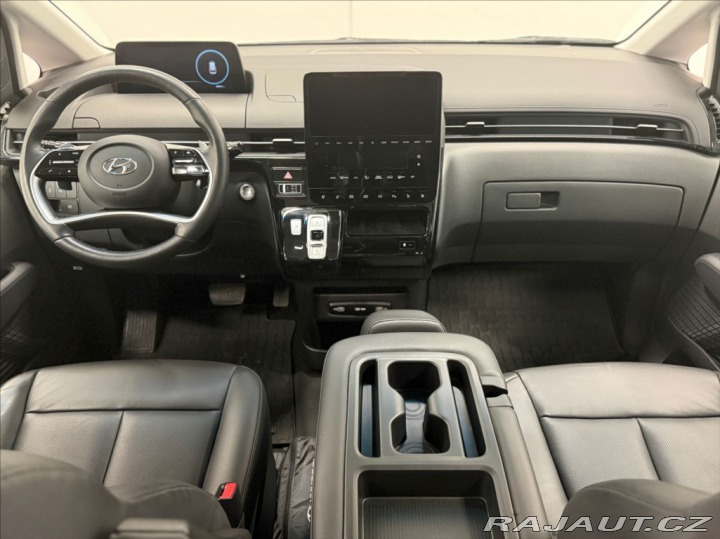 Hyundai Staria 2,2 CRDI PREMIUM LUXURY P 2024