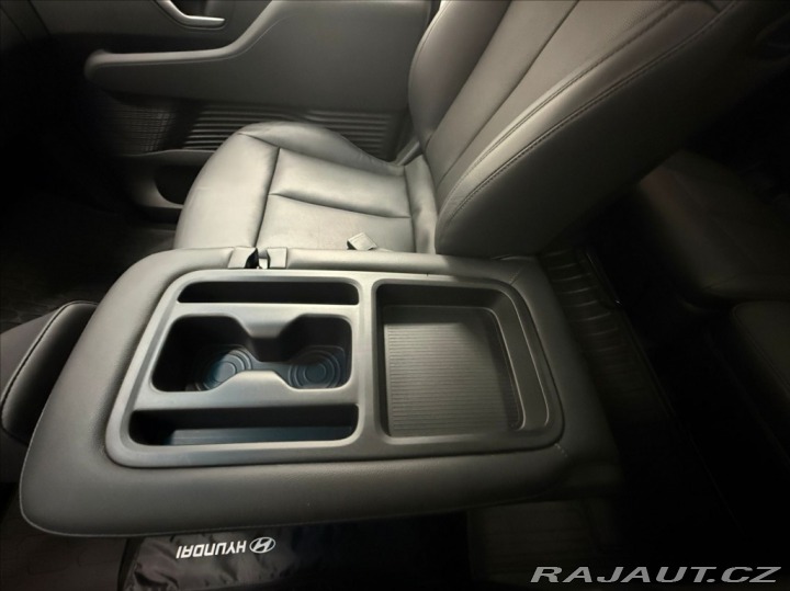 Hyundai Staria 2,2 CRDI PREMIUM LUXURY P 2024