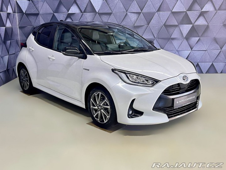 Toyota Yaris 1.5 Hybrid e-CVT, SELECTI 2020