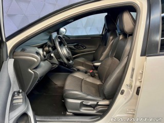 Toyota Yaris 1.5 Hybrid e-CVT, SELECTI 2020