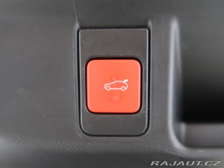 Ostatní značky Ostatní modely DS Automobiles DS4 1.6E-TENSE,CZ,1Maj,EXUPER 1800