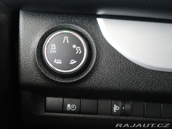 Toyota ProAce Verso 2.0D-4D,CZ,L2,7Míst, 2022