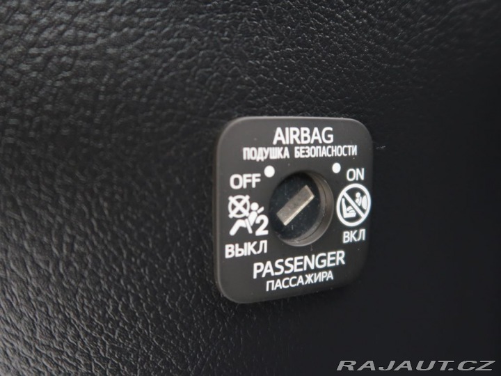 Toyota Auris 1.8Hybrid,CVT,CZ,ActiveTr 2018