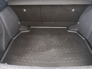 Toyota C-HR 1.8Hybrid,CZ,1Maj,Style 2023