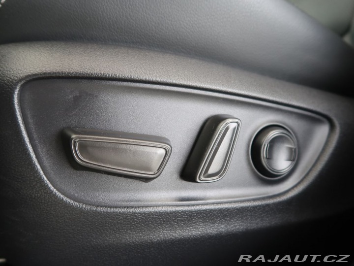 Toyota RAV4 2.5Hybrid,CZ,DPH,Exekutiv 2023