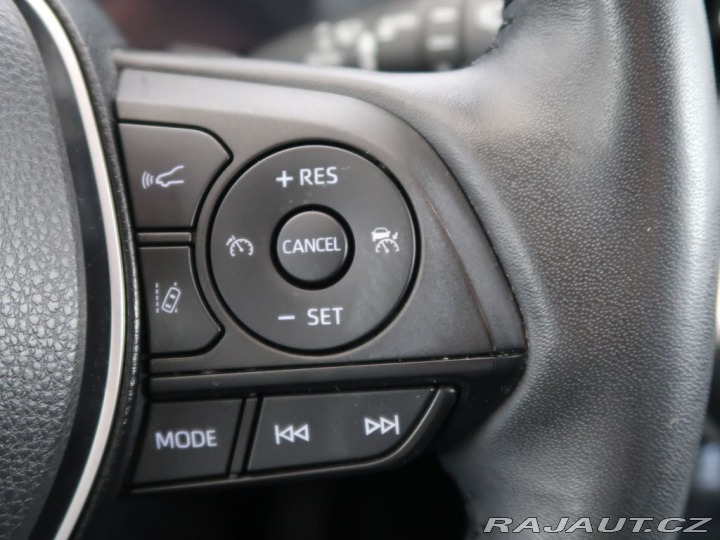 Toyota RAV4 2.5Hybrid,CZ,DPH,Exekutiv 2023